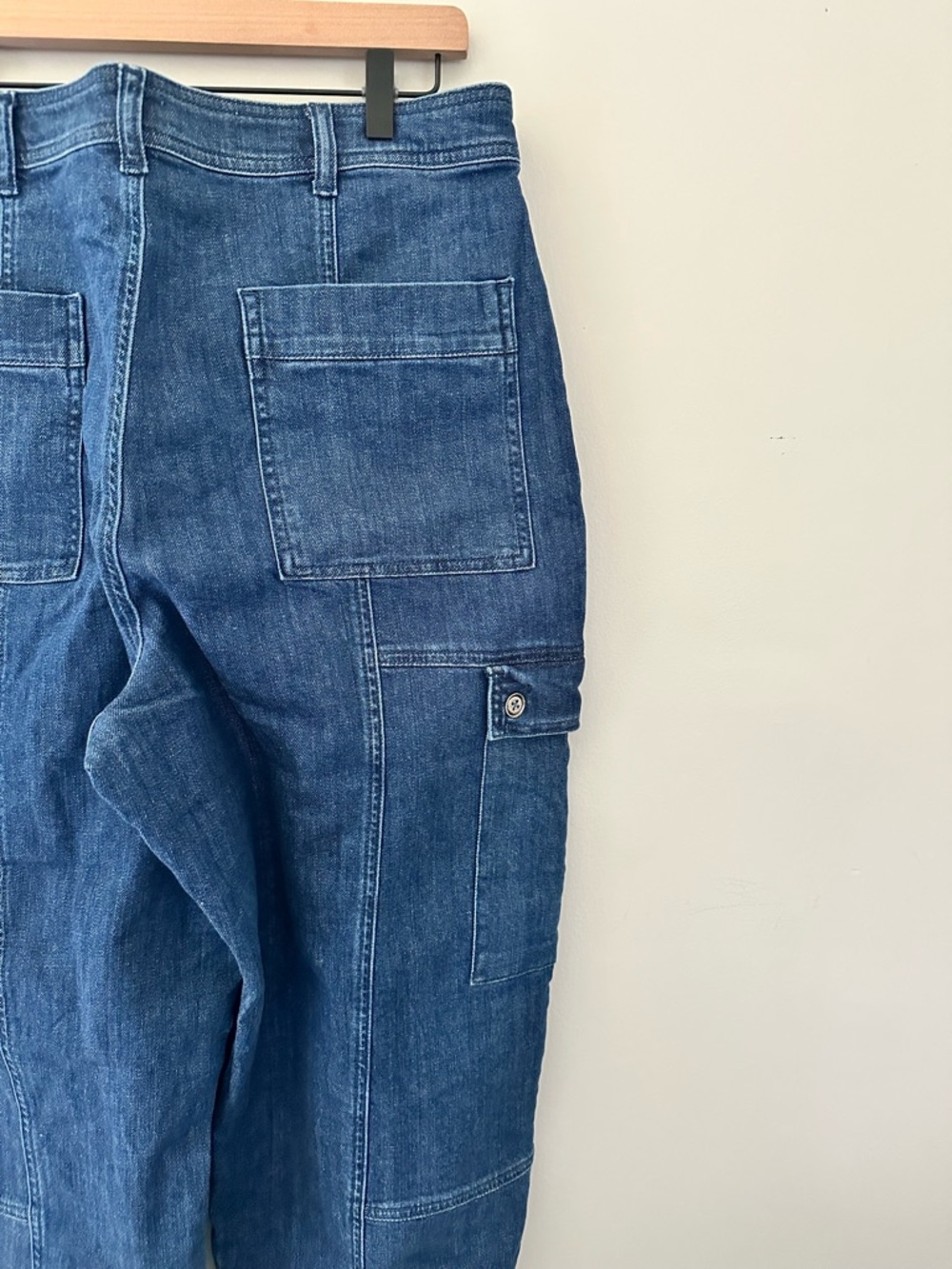 Pilcro for Anthropologie Dark Wash Carpenter Barrel Leg Jeans SZ 33 New with Tag - Picture 7 of 16